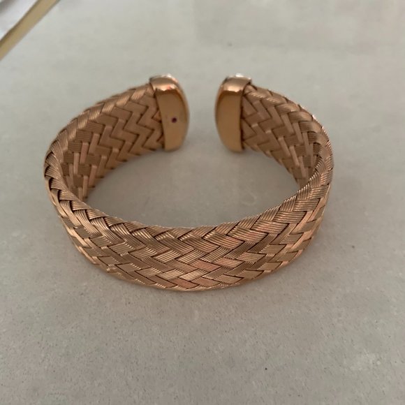 Roberto Coin Italian bracelet cuff - Picture 1 of 3